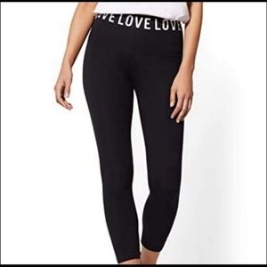SOHO NY&CO L NWT highwaist love leggings